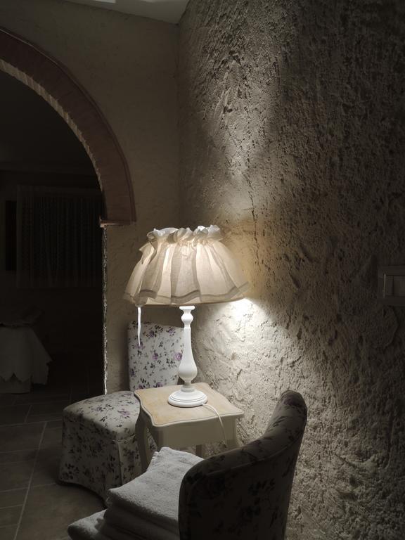 Agriturismo La Pieve 콜레 발델사 외부 사진